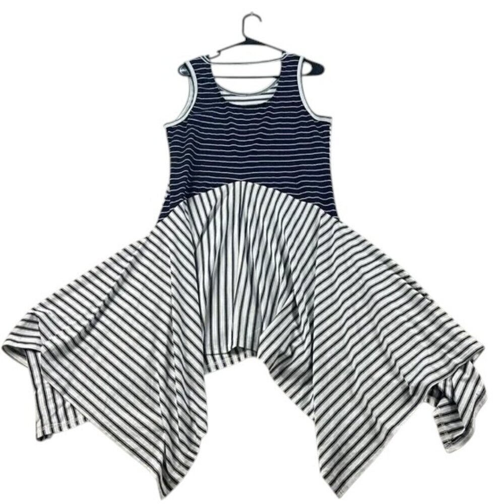 Doe & Rae Dress Navy Striped Size L Handkerchief Hem Rayon Blend - Picture 2 of 8